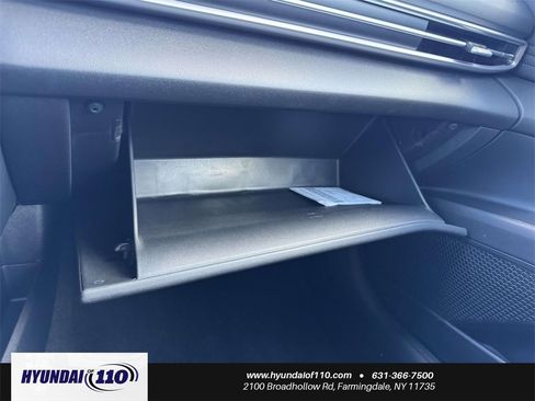 Used 2025 Hyundai Elantra SEL image 33