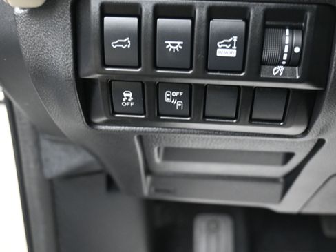 Used 2022 Subaru Ascent Limited w/ Technology Package image 20