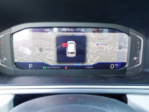 Certified 2025 Volkswagen Taos SEL image 15