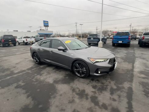 Used 2023 Acura Integra A-Spec image 2