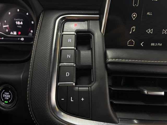 Used 2023 GMC Yukon SLT w/ SLT Premium Package AWD/4WD image 67