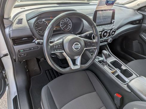 Used 2022 Nissan Sentra SV FWD image 10
