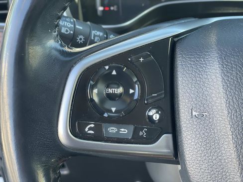 Used 2019 Honda CR-V Touring image 6
