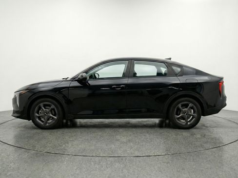 Used 2025 Kia K4 FWD image 5