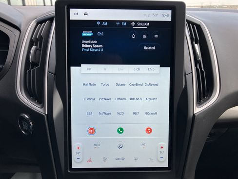 Used 2024 Ford Edge SEL image 22