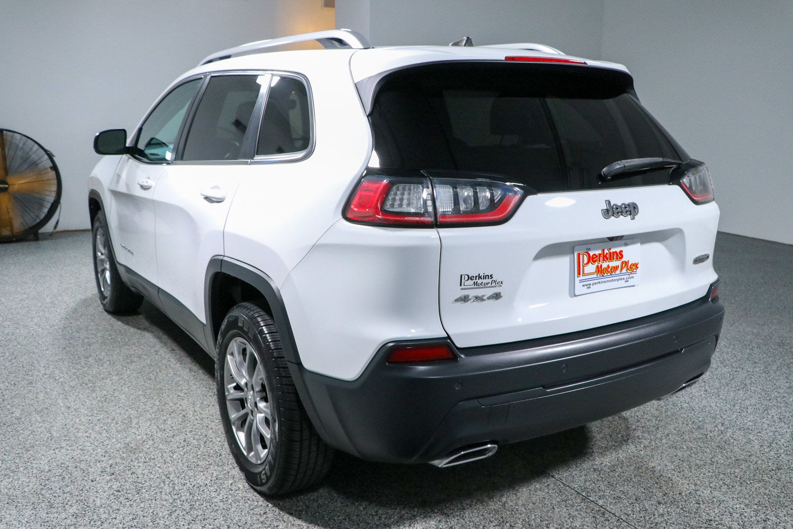 Used 2021 Jeep Cherokee Latitude Lux AWD/4WD image 9