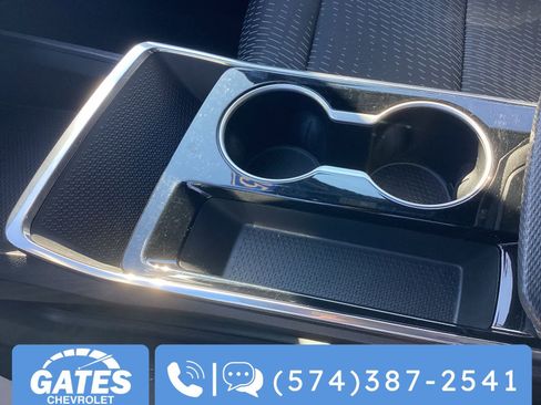 Used 2025 Chevrolet Equinox LT image 34