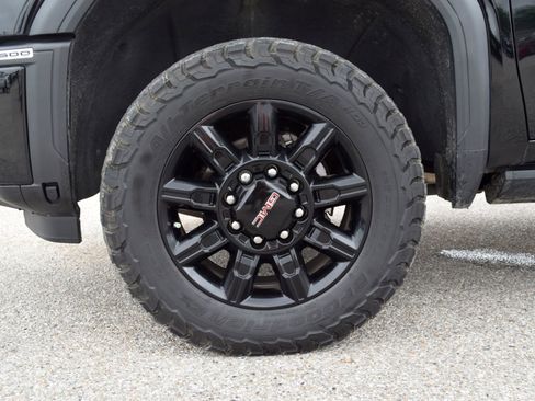 Used 2024 GMC Sierra 2500 AT4 w/ AT4 Premium Plus Package AWD/4WD image 25