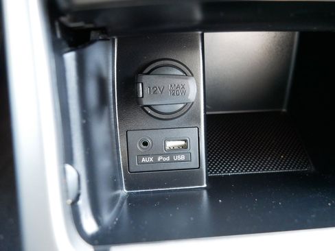 Used 2016 Hyundai Elantra SE image 33