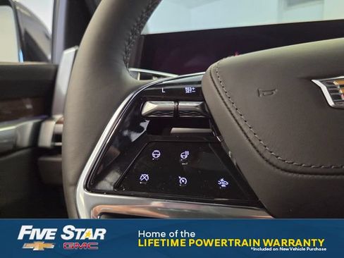 New 2026 Cadillac Escalade Platinum Sport w/ LPO, Floor Liner Package AWD/4WD image 28