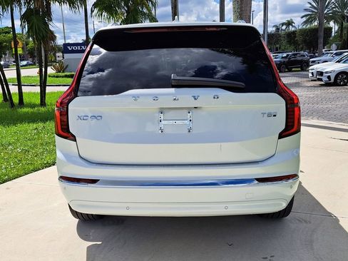 New 2026 Volvo XC90 T8 Ultra w/ Protection Package Premier AWD/4WD image 4