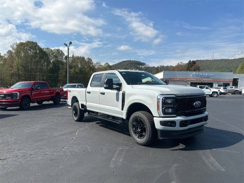 New 2026 Ford F250 XL w/ STX Appearance Package image 3