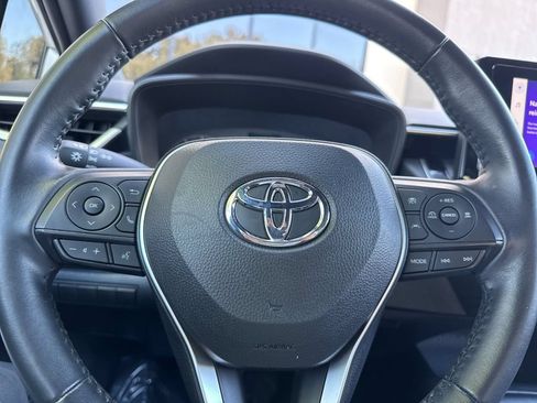 Used 2023 Toyota Corolla SE w/ Carpet Mat Package (TMS) FWD image 28