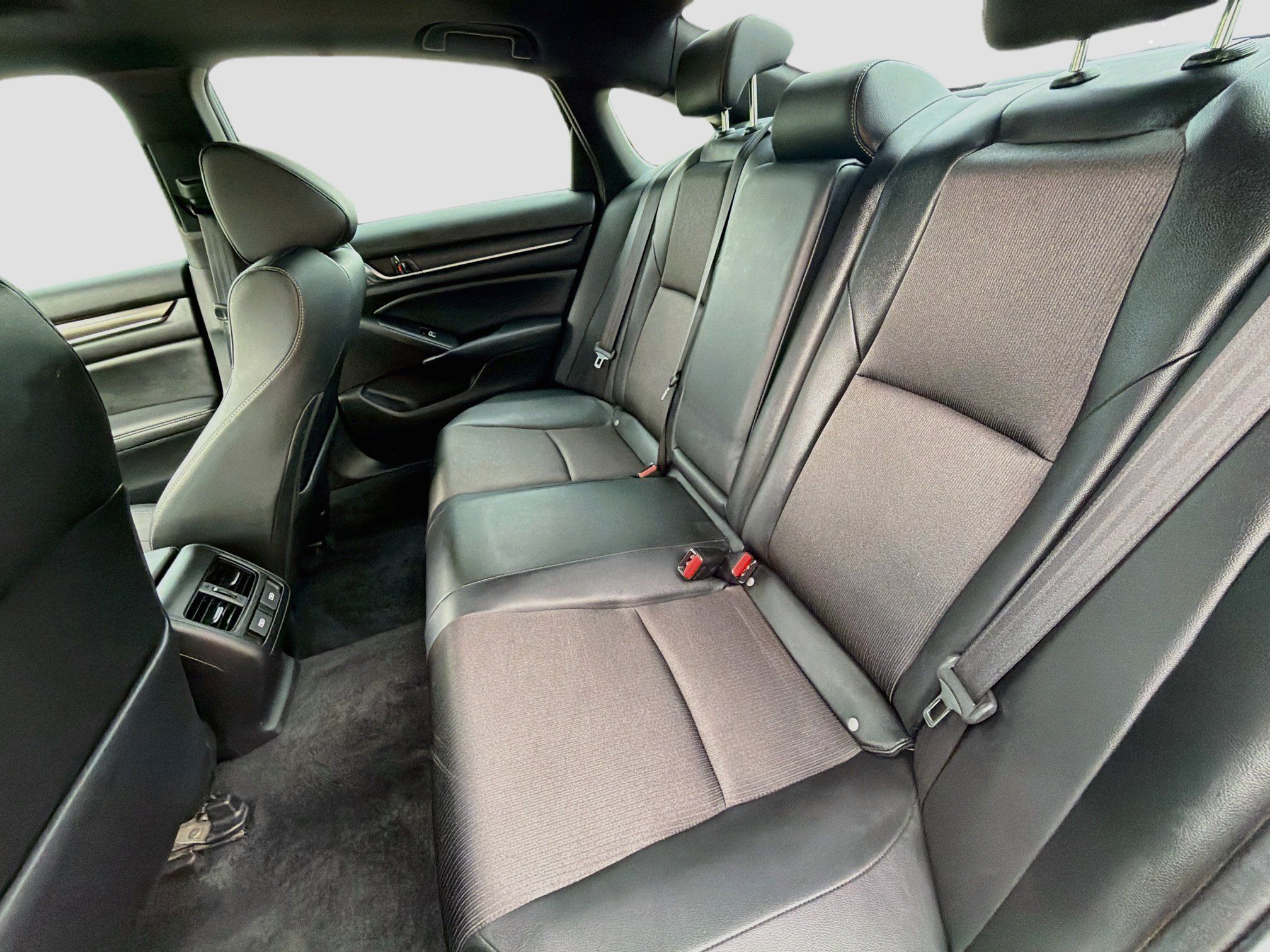 Used 2021 Honda Accord Sport image 27