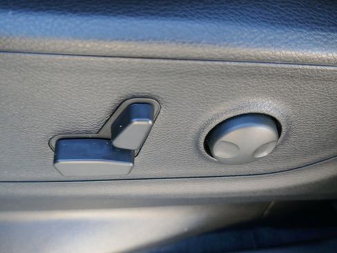 New 2026 RAM 1500 Big Horn AWD/4WD image 17