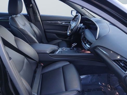 Used 2025 Cadillac CT5 Sport image 15