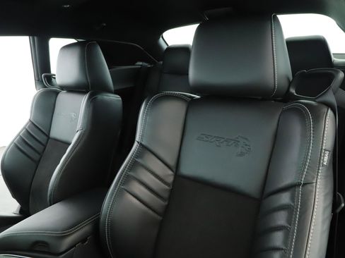 Used 2023 Dodge Challenger SRT Hellcat RWD image 4