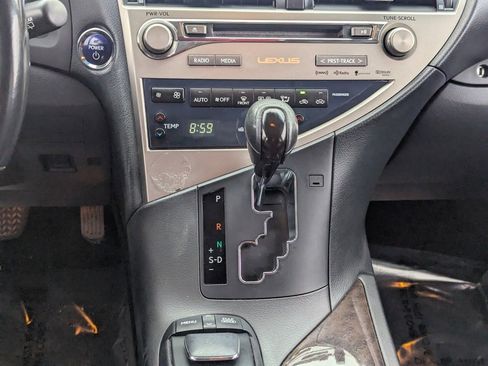 Used 2013 Lexus RX 450h AWD image 22