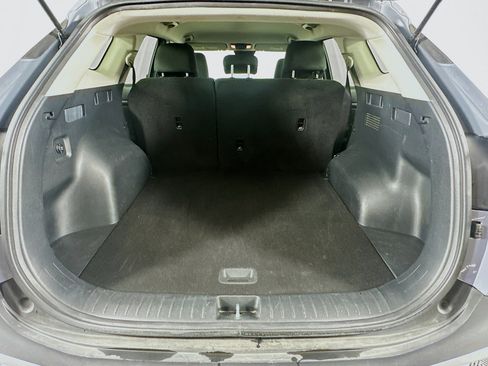 Used 2025 Kia Sportage LX image 28