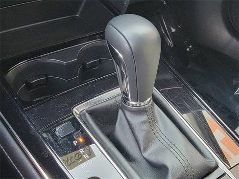 Certified 2025 MAZDA CX-30 AWD 2.5 S w/ Preferred Package image 22