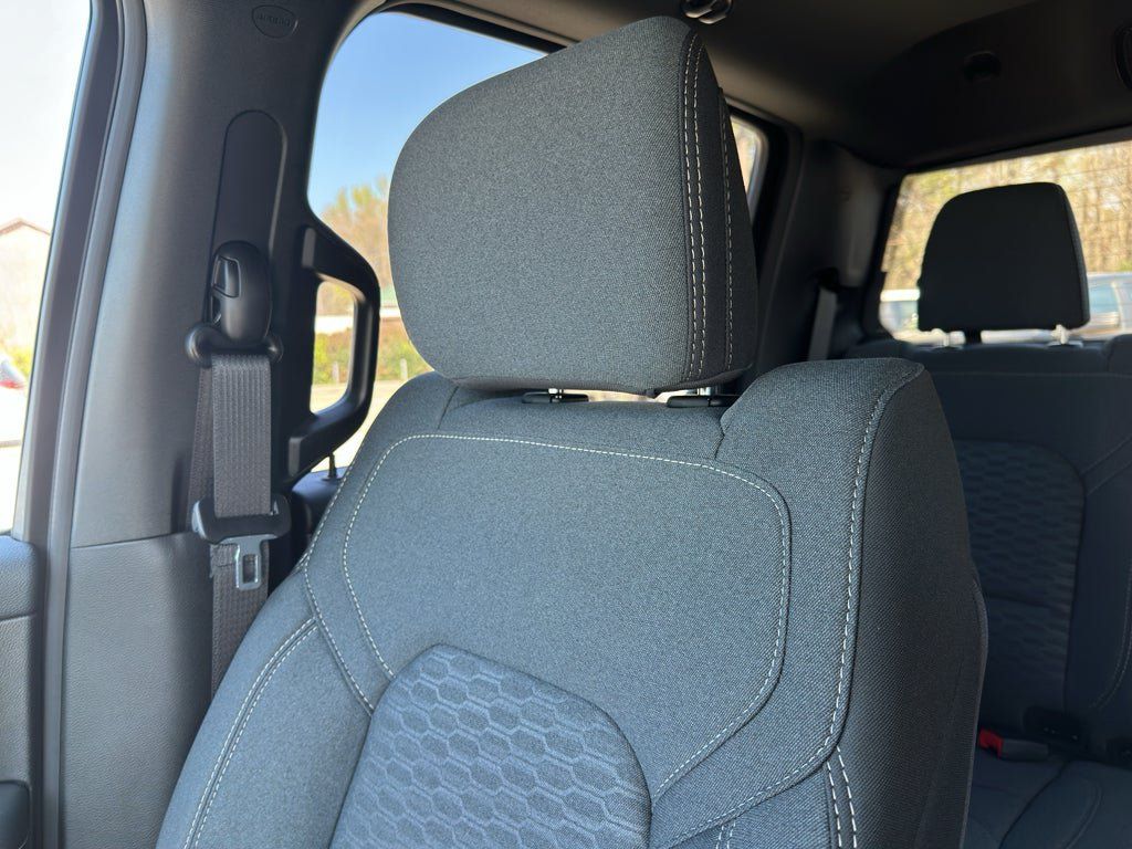 New 2026 RAM 1500 Big Horn AWD/4WD image 23