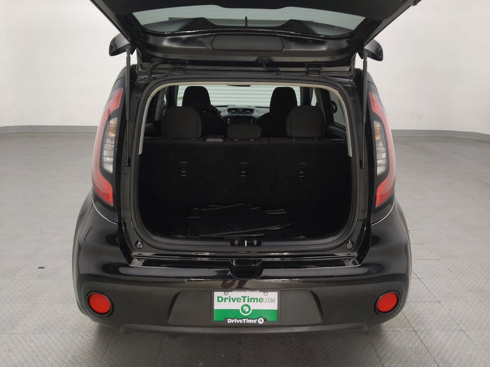 Used 2018 Kia Soul w/ Option Group 020 FWD image 29