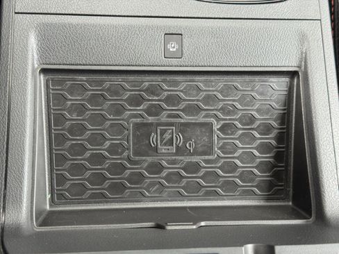Used 2025 Nissan Frontier PRO-4X w/ Pro Premium Package AWD/4WD image 32