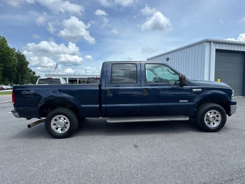 Used 2005 Ford F250 4x4 Crew Cab Super Duty image 4