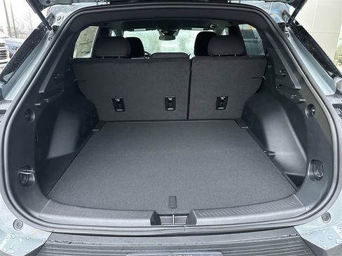 New 2026 Chevrolet Equinox EV LT image 14