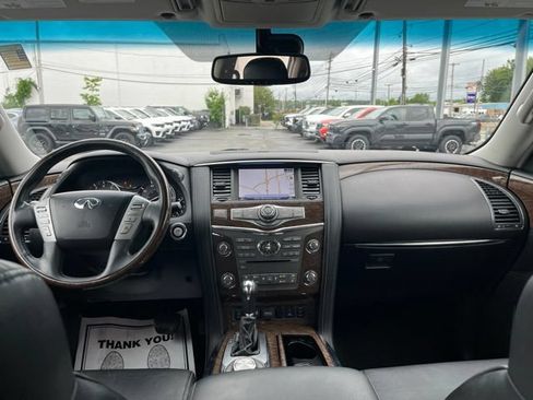Used 2016 INFINITI QX80 4WD w/ Driver's Assistance Package image 14