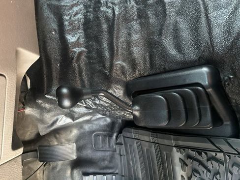 Used 2008 Ford F250 XL image 17