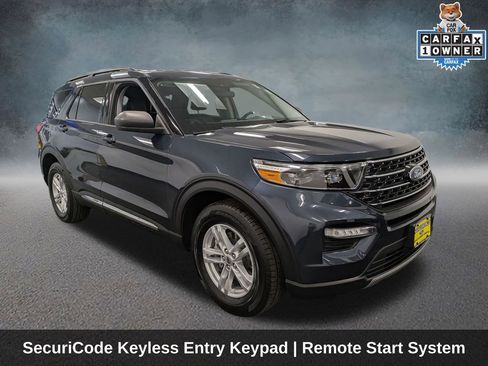 Used 2023 Ford Explorer XLT w/ Equipment Group 202A image 3