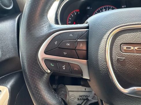 Used 2020 Dodge Durango SXT RWD image 22