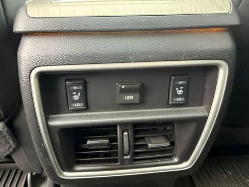 Used 2018 Nissan Murano SL w/ Moonroof Package AWD/4WD image 10