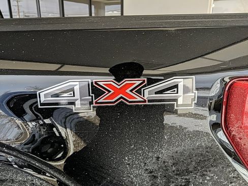 Certified 2022 Ford F150 XLT w/ Equipment Group 302A High image 9