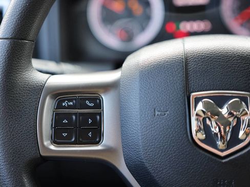 Used 2024 RAM 1500 Classic SLT image 19