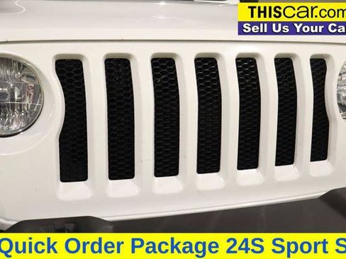 Used 2018 Jeep Wrangler Unlimited Sport S AWD/4WD image 12