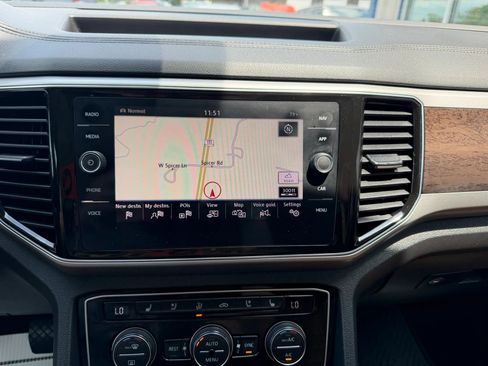 Used 2019 Volkswagen Atlas SEL Premium AWD/4WD image 10