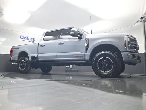 Used 2026 Ford F250 Platinum w/ Platinum Plus Package AWD/4WD image 42