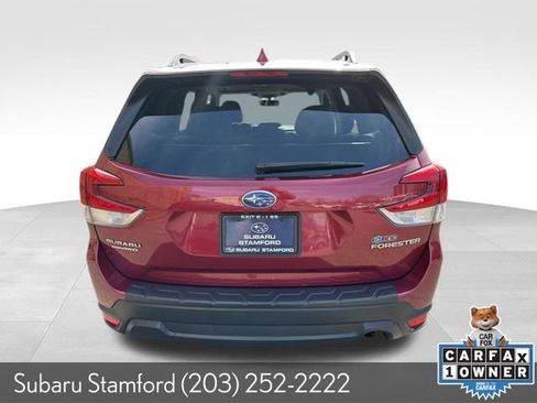 Used 2022 Subaru Forester Premium image 6
