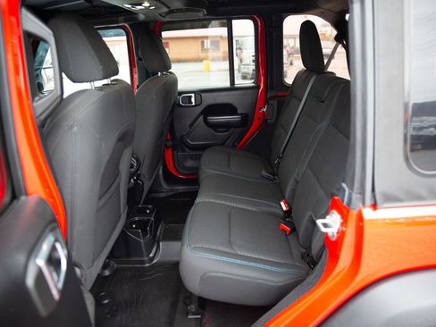 Used 2021 Jeep Wrangler Unlimited Islander image 21