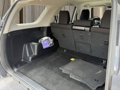 Used 2024 Toyota 4Runner TRD Off-Road image 15