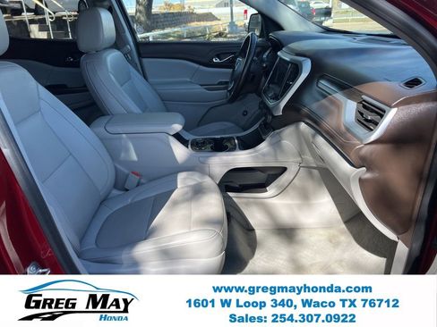 Used 2023 GMC Acadia SLT AWD/4WD image 12