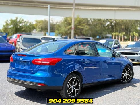 Used 2018 Ford Focus SEL FWD image 7