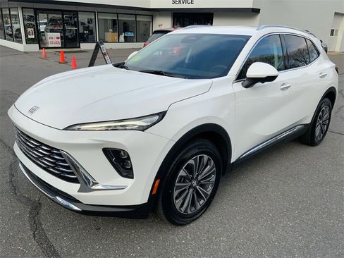 Certified 2025 Buick Envision Preferred image 43