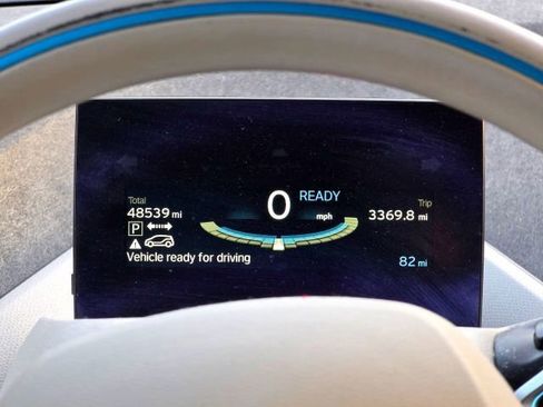 Used 2017 BMW i3 w/ Range Extender image 14
