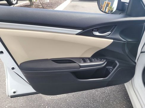 Used 2020 Honda Civic LX image 14