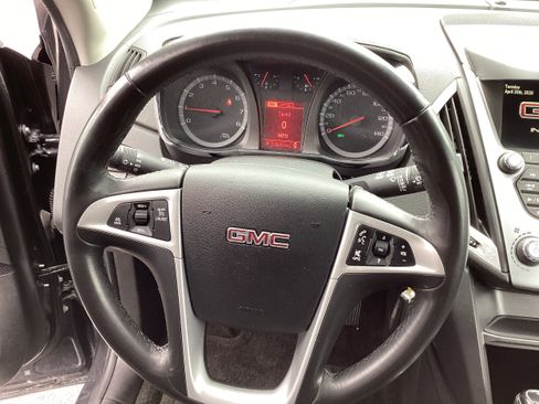 Used 2016 GMC Terrain SLE w/ Convenience Package FWD image 16