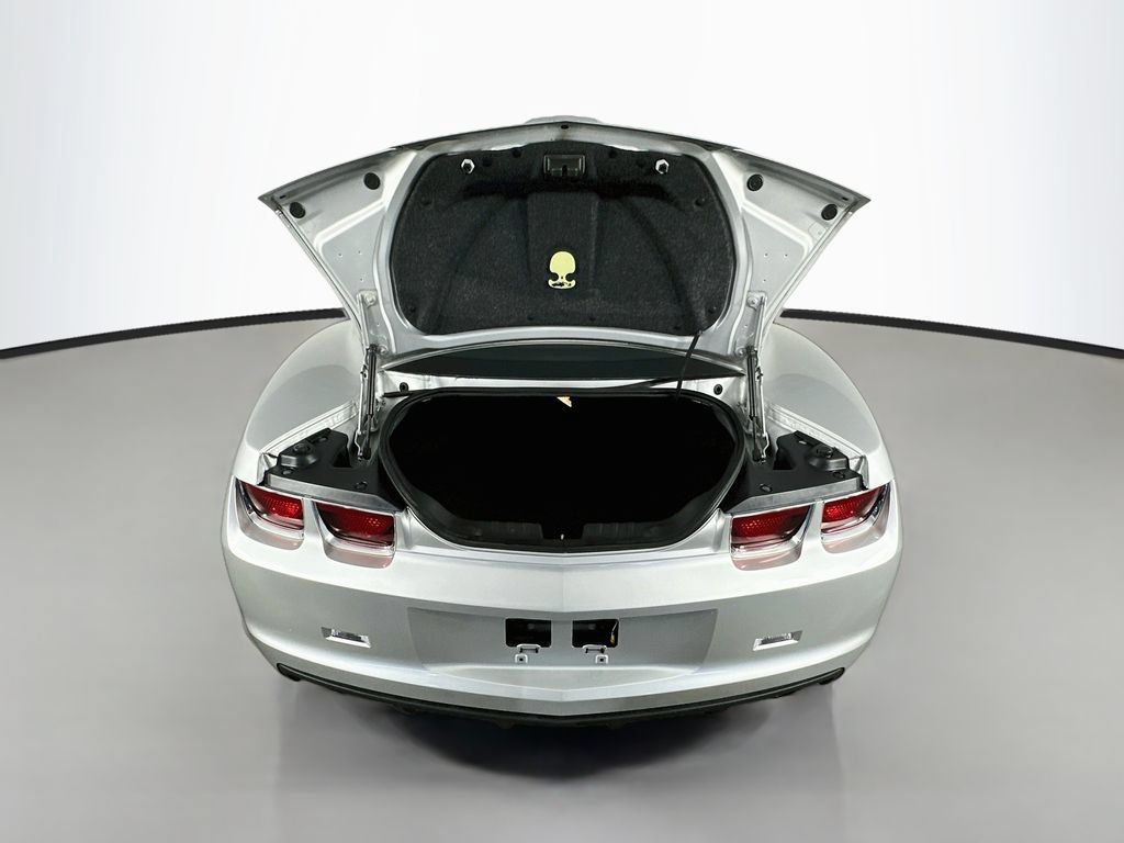 Used 2010 Chevrolet Camaro SS w/ RS Package RWD image 30