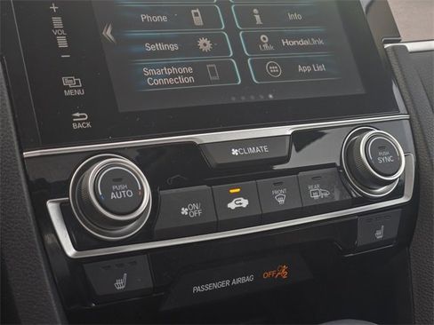 Used 2017 Honda Civic Touring image 22